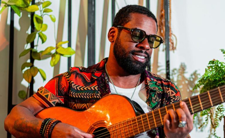 Binho Ribeiro estreia projeto “Binho Ribeiro Convida” com releitura de “Na Rua, Na Chuva, Na Fazenda”